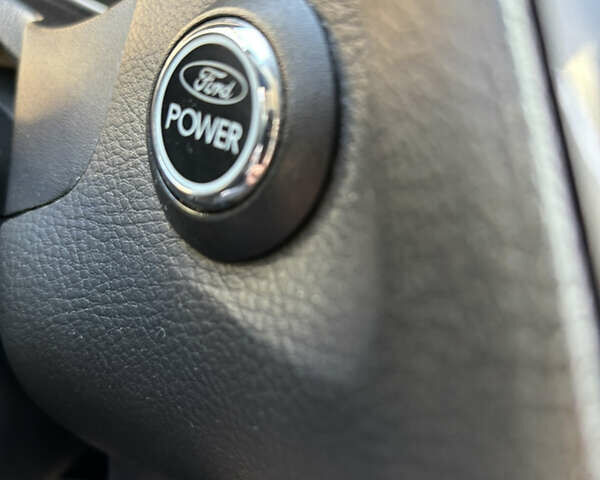 Коричневый Форд Фокус, объемом двигателя 1.6 л и пробегом 220 тыс. км за 7550 $, фото 27 на Automoto.ua