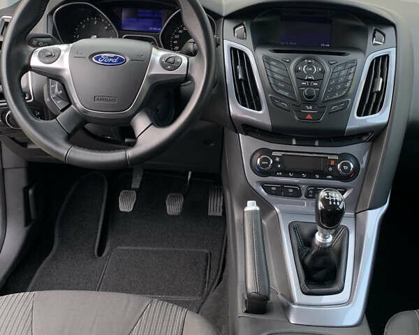 Коричневый Форд Фокус, объемом двигателя 1.6 л и пробегом 241 тыс. км за 8550 $, фото 40 на Automoto.ua