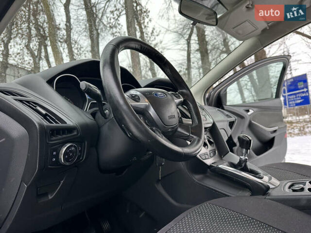 Коричневый Форд Фокус, объемом двигателя 1.56 л и пробегом 268 тыс. км за 5650 $, фото 19 на Automoto.ua