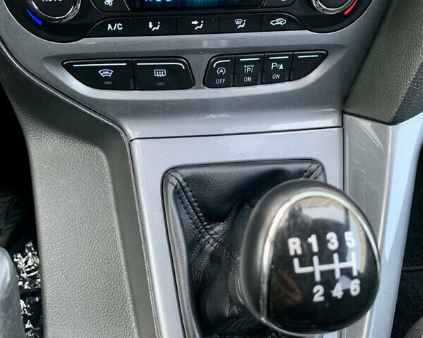 Коричневый Форд Фокус, объемом двигателя 1.6 л и пробегом 241 тыс. км за 8550 $, фото 46 на Automoto.ua