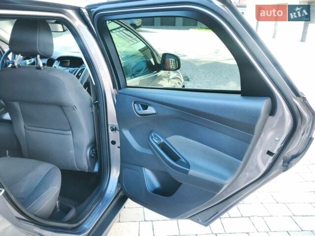 Коричневий Форд Фокус, об'ємом двигуна 1.6 л та пробігом 184 тис. км за 7600 $, фото 26 на Automoto.ua