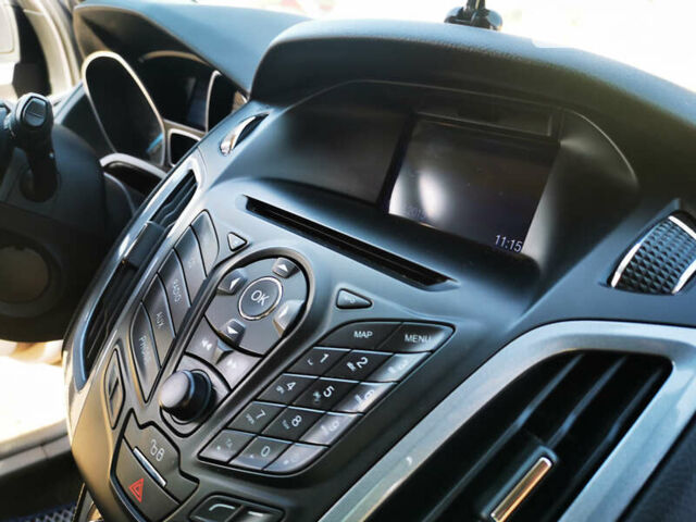 Коричневый Форд Фокус, объемом двигателя 1 л и пробегом 174 тыс. км за 4200 $, фото 22 на Automoto.ua