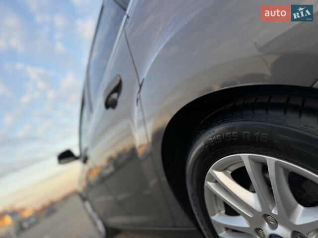 Коричневий Форд Фокус, об'ємом двигуна 1.6 л та пробігом 210 тис. км за 6899 $, фото 43 на Automoto.ua