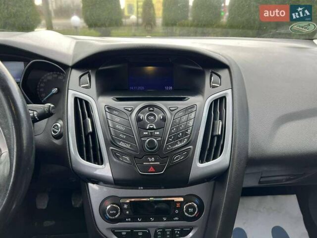 Коричневый Форд Фокус, объемом двигателя 1.6 л и пробегом 217 тыс. км за 7500 $, фото 15 на Automoto.ua