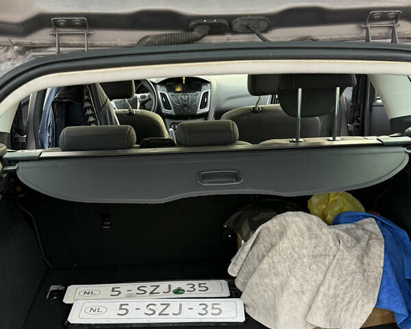 Коричневий Форд Фокус, об'ємом двигуна 1.56 л та пробігом 215 тис. км за 8700 $, фото 20 на Automoto.ua