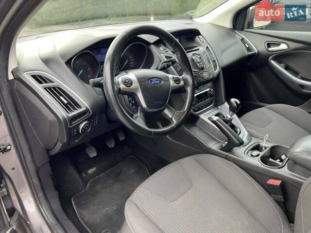 Коричневый Форд Фокус, объемом двигателя 1.6 л и пробегом 217 тыс. км за 7500 $, фото 17 на Automoto.ua