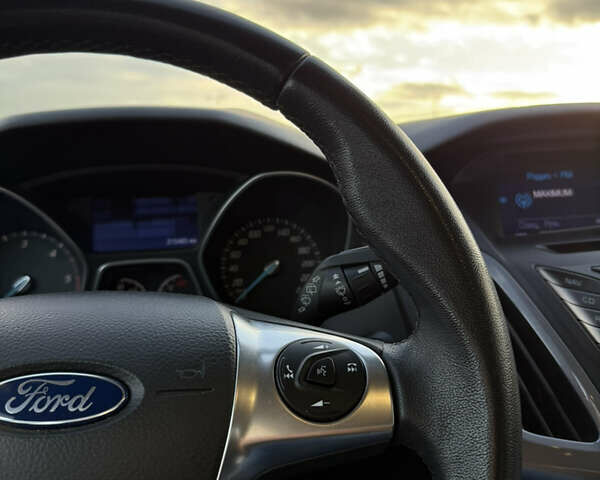 Коричневий Форд Фокус, об'ємом двигуна 1.56 л та пробігом 215 тис. км за 8700 $, фото 27 на Automoto.ua