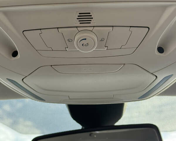 Коричневий Форд Фокус, об'ємом двигуна 1.56 л та пробігом 215 тис. км за 8700 $, фото 30 на Automoto.ua