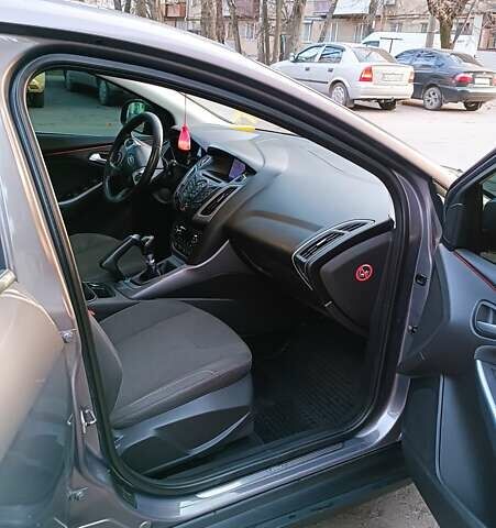 Коричневый Форд Фокус, объемом двигателя 1.56 л и пробегом 280 тыс. км за 7300 $, фото 10 на Automoto.ua