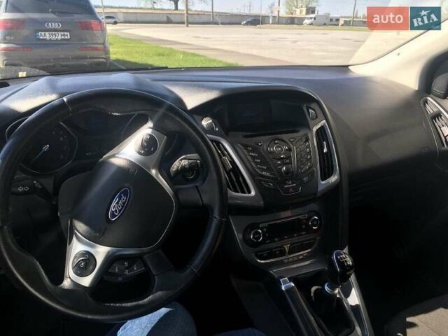 Форд Фокус 2014 в Киеве на Automoto.ua Коричневый Форд Фокус, объемом двигателя 1 л и пробегом 133 тыс. км за 8500 $, фото 6 на Automoto.ua