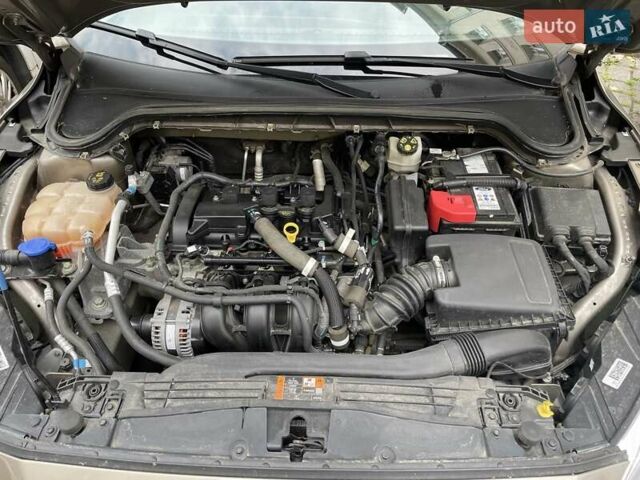 Коричневый Форд Фокус, объемом двигателя 1.5 л и пробегом 107 тыс. км за 15934 $, фото 16 на Automoto.ua