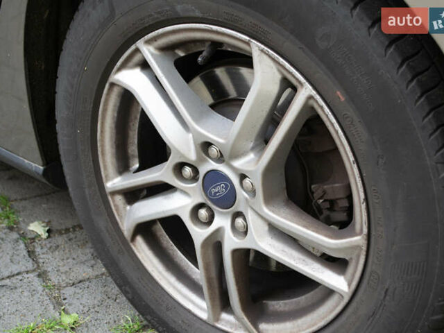 Коричневый Форд Фокус, объемом двигателя 1.5 л и пробегом 107 тыс. км за 15934 $, фото 22 на Automoto.ua