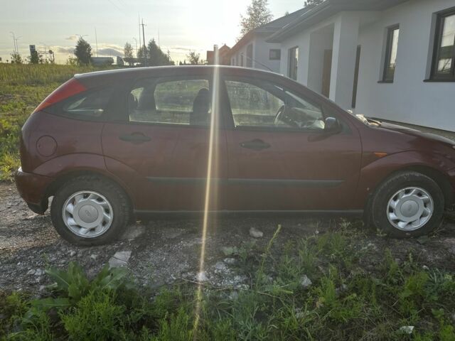 Червоний Форд Фокус, об'ємом двигуна 1.6 л та пробігом 375 тис. км за 2100 $, фото 6 на Automoto.ua