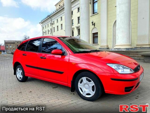 Красный Форд Фокус, объемом двигателя 1.4 л и пробегом 250 тыс. км за 2550 $, фото 8 на Automoto.ua