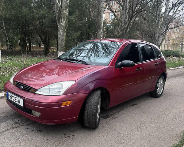 Красный Форд Фокус, объемом двигателя 2 л и пробегом 193 тыс. км за 2500 $, фото 3 на Automoto.ua