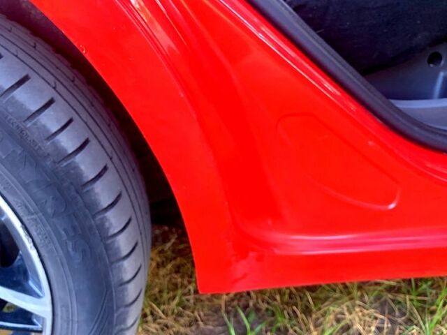 Красный Форд Фокус, объемом двигателя 2 л и пробегом 335 тыс. км за 4700 $, фото 2 на Automoto.ua