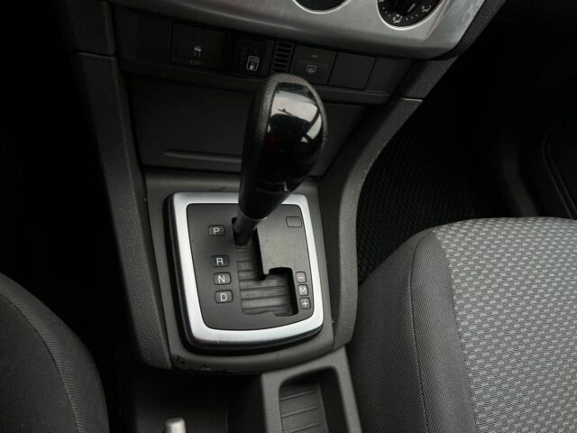 Красный Форд Фокус, объемом двигателя 1.6 л и пробегом 239 тыс. км за 4700 $, фото 17 на Automoto.ua