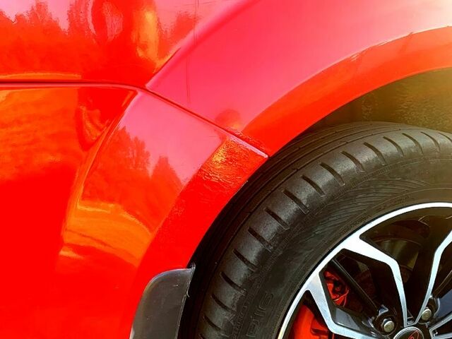 Красный Форд Фокус, объемом двигателя 2 л и пробегом 335 тыс. км за 4700 $, фото 3 на Automoto.ua