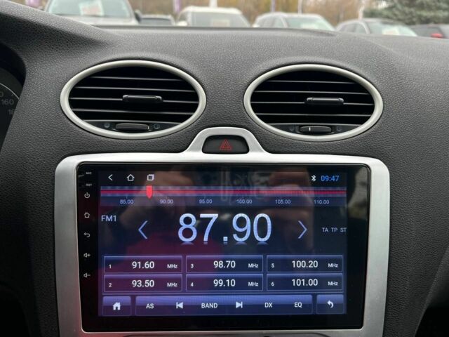 Красный Форд Фокус, объемом двигателя 1.6 л и пробегом 239 тыс. км за 4700 $, фото 10 на Automoto.ua