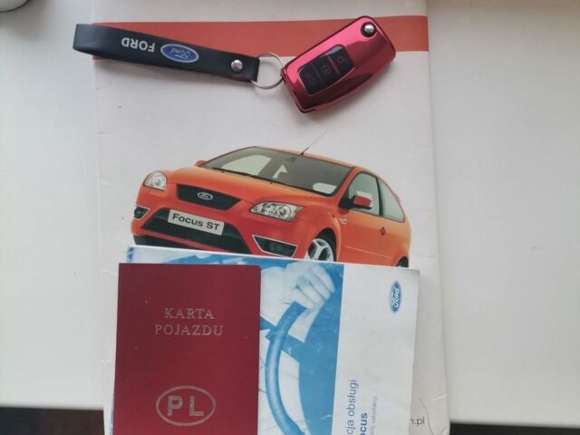 Красный Форд Фокус, объемом двигателя 1.6 л и пробегом 173 тыс. км за 4650 $, фото 22 на Automoto.ua