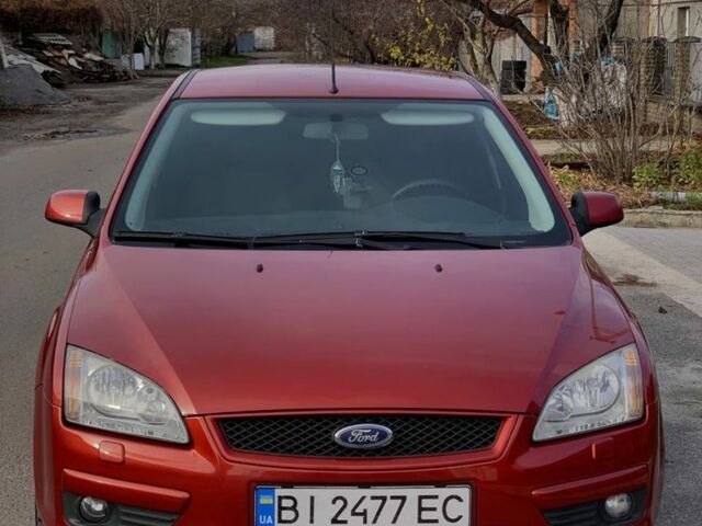 Червоний Форд Фокус, об'ємом двигуна 1.6 л та пробігом 176 тис. км за 4850 $, фото 2 на Automoto.ua