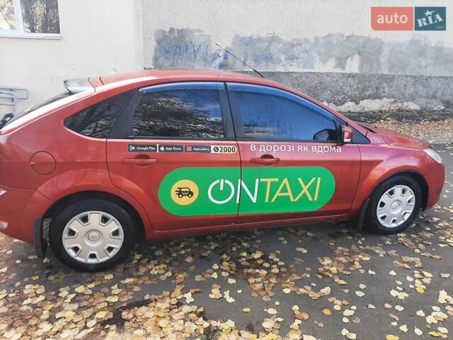 Красный Форд Фокус, объемом двигателя 1.6 л и пробегом 170 тыс. км за 4700 $, фото 5 на Automoto.ua