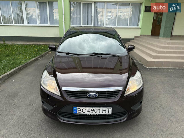 Красный Форд Фокус, объемом двигателя 1.56 л и пробегом 297 тыс. км за 4999 $, фото 12 на Automoto.ua