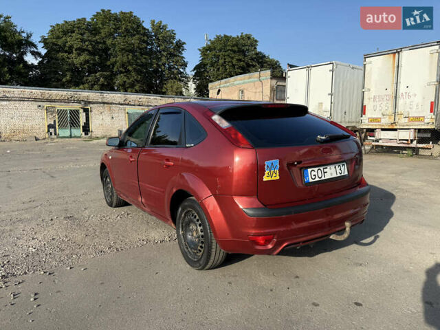 Форд Фокус 2009 в Киеве на Automoto.ua Красный Форд Фокус, объемом двигателя 1.6 л и пробегом 250 тыс. км за 1800 $, фото 7 на Automoto.ua