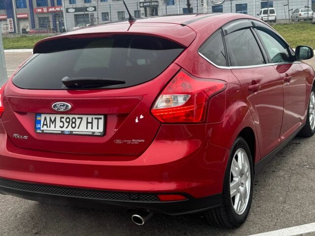 Червоний Форд Фокус, об'ємом двигуна 1.6 л та пробігом 231 тис. км за 6200 $, фото 6 на Automoto.ua