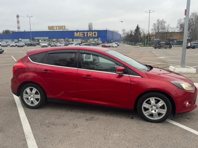 Червоний Форд Фокус, об'ємом двигуна 1.6 л та пробігом 231 тис. км за 6200 $, фото 2 на Automoto.ua