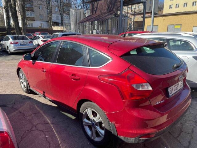 Красный Форд Фокус, объемом двигателя 1.6 л и пробегом 263 тыс. км за 6850 $, фото 11 на Automoto.ua