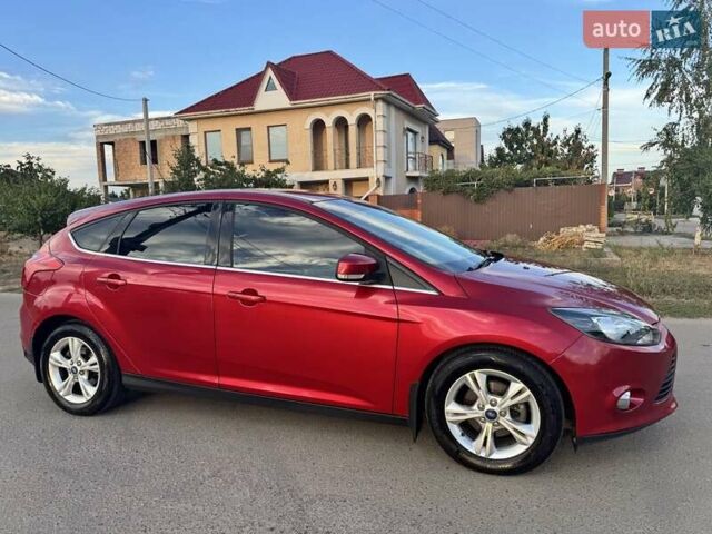 Червоний Форд Фокус, об'ємом двигуна 1.6 л та пробігом 159 тис. км за 8200 $, фото 6 на Automoto.ua