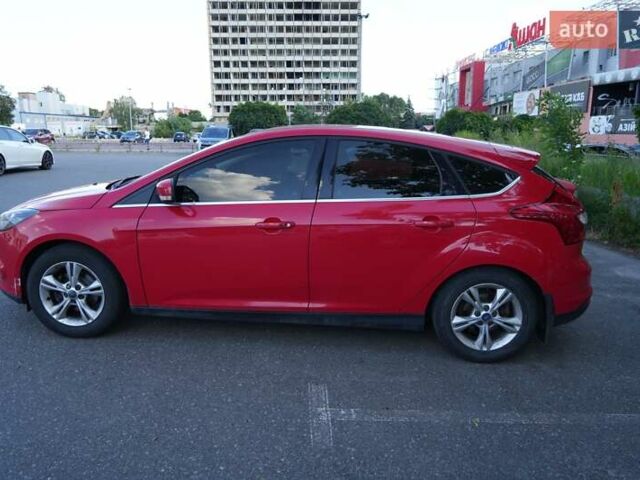 Красный Форд Фокус, объемом двигателя 1.6 л и пробегом 133 тыс. км за 8500 $, фото 7 на Automoto.ua