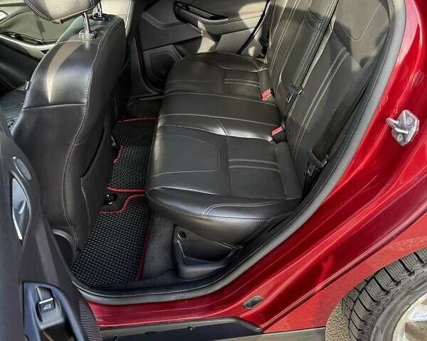 Красный Форд Фокус, объемом двигателя 2 л и пробегом 180 тыс. км за 6850 $, фото 7 на Automoto.ua