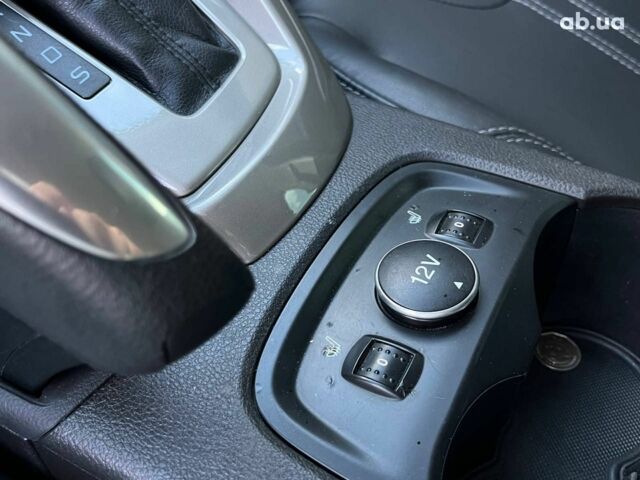 Красный Форд Фокус, объемом двигателя 2 л и пробегом 163 тыс. км за 8590 $, фото 18 на Automoto.ua