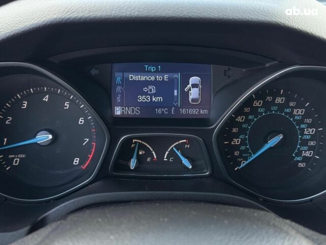 Красный Форд Фокус, объемом двигателя 2 л и пробегом 161 тыс. км за 7990 $, фото 17 на Automoto.ua