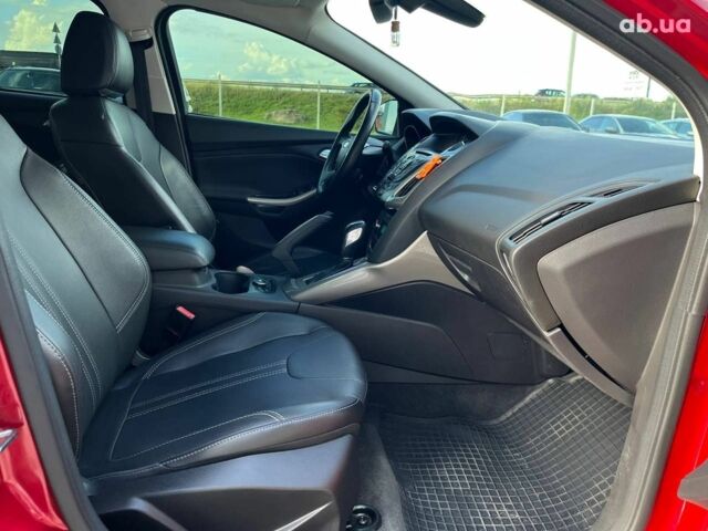 Красный Форд Фокус, объемом двигателя 2 л и пробегом 163 тыс. км за 8590 $, фото 12 на Automoto.ua