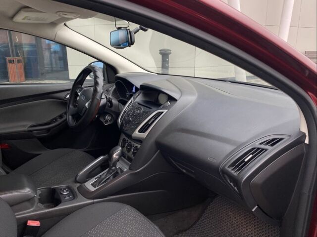 Червоний Форд Фокус, об'ємом двигуна 2 л та пробігом 232 тис. км за 5950 $, фото 17 на Automoto.ua