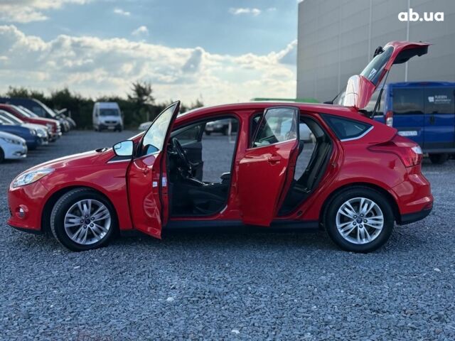 Красный Форд Фокус, объемом двигателя 2 л и пробегом 161 тыс. км за 7990 $, фото 30 на Automoto.ua