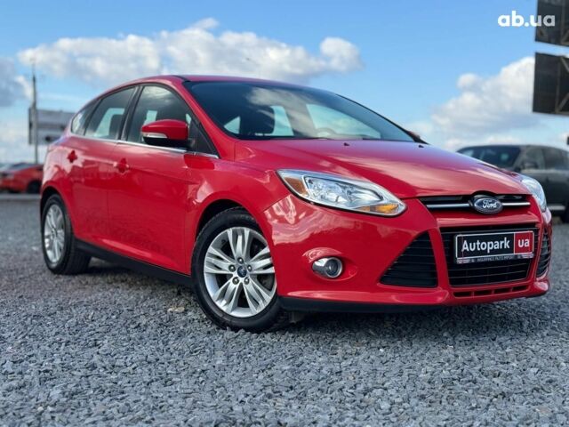 Красный Форд Фокус, объемом двигателя 2 л и пробегом 161 тыс. км за 7990 $, фото 3 на Automoto.ua