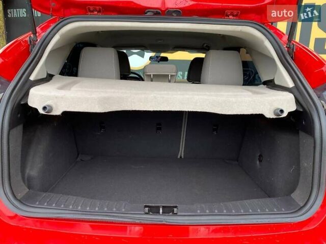 Форд Фокус 2012 у Хмельницькому на Automoto.ua Червоний Форд Фокус, об'ємом двигуна 2 л та пробігом 322 тис. км за 5800 $, фото 8 на Automoto.ua