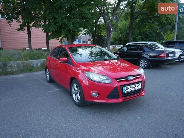 Красный Форд Фокус, объемом двигателя 1.6 л и пробегом 133 тыс. км за 8500 $, фото 10 на Automoto.ua