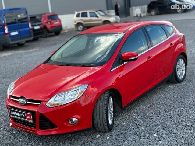 Красный Форд Фокус, объемом двигателя 2 л и пробегом 161 тыс. км за 7990 $, фото 1 на Automoto.ua