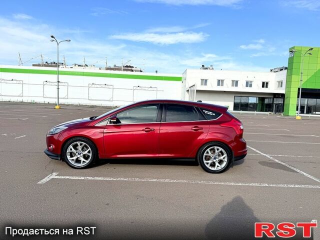 Красный Форд Фокус, объемом двигателя 2 л и пробегом 180 тыс. км за 6850 $, фото 1 на Automoto.ua