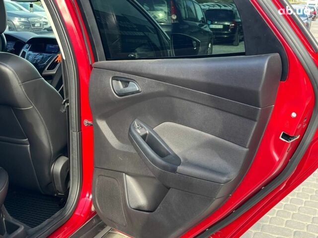 Красный Форд Фокус, объемом двигателя 2 л и пробегом 163 тыс. км за 8590 $, фото 13 на Automoto.ua