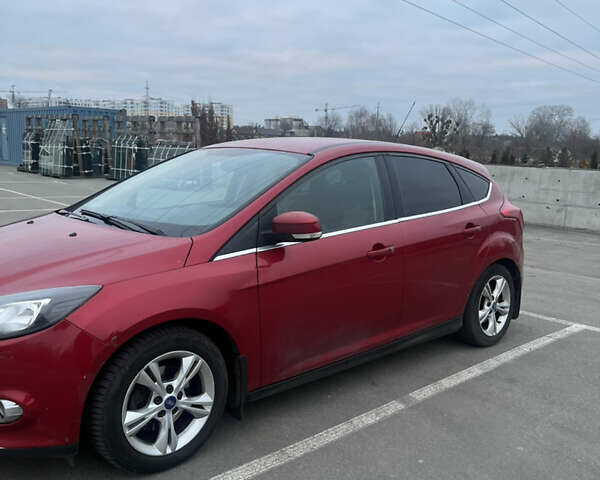 Червоний Форд Фокус, об'ємом двигуна 1.6 л та пробігом 260 тис. км за 6400 $, фото 1 на Automoto.ua