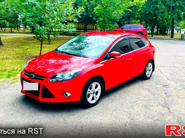 Червоний Форд Фокус, об'ємом двигуна 1.6 л та пробігом 150 тис. км за 7900 $, фото 1 на Automoto.ua