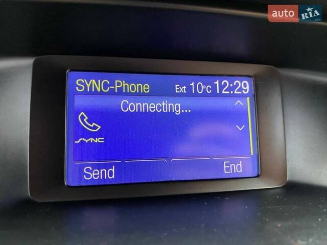 Форд Фокус 2012 у Хмельницькому на Automoto.ua Червоний Форд Фокус, об'ємом двигуна 2 л та пробігом 322 тис. км за 5800 $, фото 20 на Automoto.ua