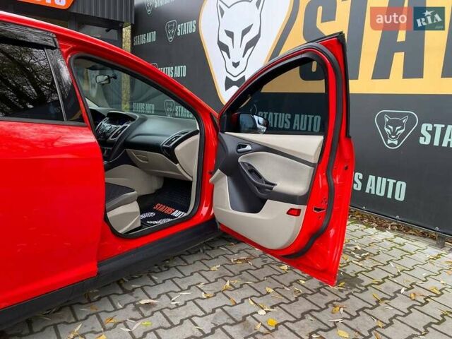 Форд Фокус 2012 у Хмельницькому на Automoto.ua Червоний Форд Фокус, об'ємом двигуна 2 л та пробігом 322 тис. км за 5800 $, фото 30 на Automoto.ua