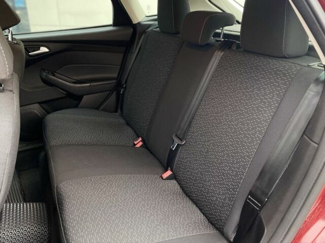 Червоний Форд Фокус, об'ємом двигуна 2 л та пробігом 232 тис. км за 5950 $, фото 20 на Automoto.ua